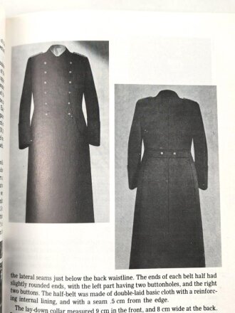 "Uniforms und Traditions of the German Army 1933-1945, Vol. 1" DIN A5, 415 Seiten, stark gebraucht, englisch