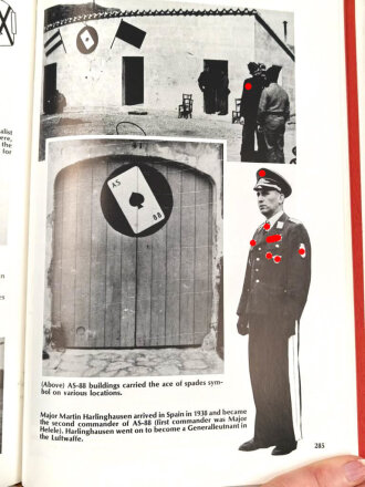 "Uniforms, Organization and History Legion Condor" DIN A5, 328 Seiten, gebraucht, englisch