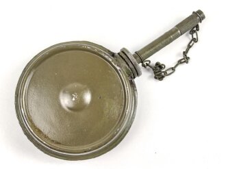 Ölkanne für die Werkzeugtasche MG34/42 der Wehrmacht, überlackiertes Stück