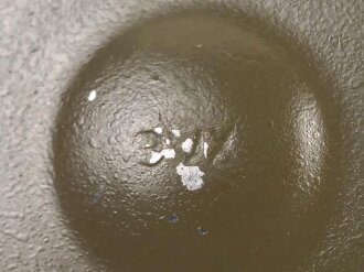 Ölkanne für die Werkzeugtasche MG34/42 der Wehrmacht, überlackiertes Stück