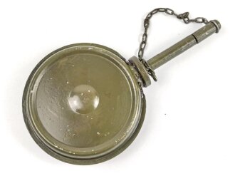 Ölkanne für die Werkzeugtasche MG34/42 der Wehrmacht, überlackiertes Stück