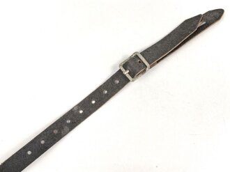 Stahlhelm Kinnriemen Wehrmacht, höchstwahrscheinlich...