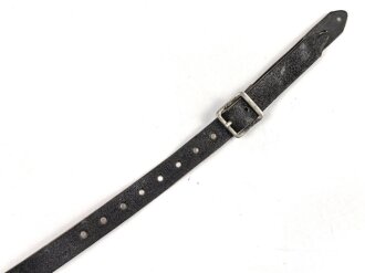 Stahlhelm Kinnriemen Wehrmacht, höchstwahrscheinlich...