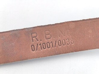 Stahlhelm Kinnriemen Wehrmacht, höchstwahrscheinlich neuzeitliche Fertigung. Ungereinigt