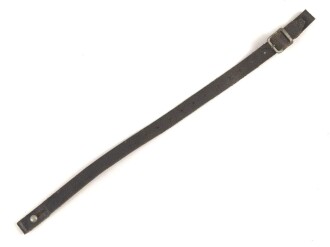 Stahlhelm Kinnriemen Wehrmacht, neuzeitliche Fertigung. Ungereinigt