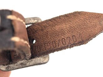 Stahlhelm Kinnriemen Wehrmacht, neuzeitliche Fertigung. Ungereinigt