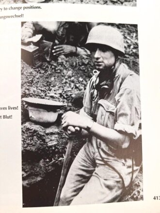 "Fallschirmjäger Rgt. 3 - Eine Chronik in Bildern, Volume 2" DIN A5, 672 Seiten, gebraucht, deutsch/englisch