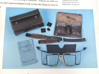 "Luftwaffe vs. RAF, Flying clothing of the Air War 1939-45" DIN A4, 158 Seiten, gebraucht, englisch