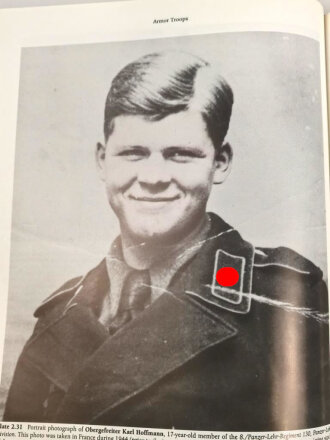 "Field Uniforms of German Army Panzer Forces in Worls War 2" 313 Seiten, DIN A4, gebraucht, englisch
