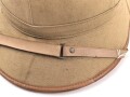 Afrikakorps, Tropenhelm für Angehörige der Luftwaffe. Guter Gesamtzustand, Kopfgrösse 56, Hersteller " SH 1942"