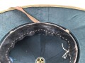 Afrikakorps, Tropenhelm für Angehörige der Luftwaffe. Ursprünglich französischer Helm von 1939, als Beutestück in die Wehrmacht übernommen. Guter Gesamtzustand, die Effekten original ? Kopfgrösse 57
