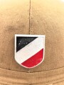 Afrikakorps, Tropenhelm für Angehörige der Luftwaffe. Ursprünglich französischer Helm von 1939, als Beutestück in die Wehrmacht übernommen. Guter Gesamtzustand, die Effekten original ? Kopfgrösse 58