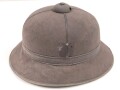 Afrikakorps, Tropenhelm für Angehörige des Heeres. Ursprünglich französischer Helm , als Beutestück in die Wehrmacht übernommen. Guter Gesamtzustand, Kopfgrösse gemessen 58