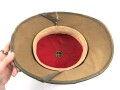 Afrikakorps, Tropenhelm für Angehörige des Heeres. Getragenes Stück, Kopfgrösse 56, Hersteller " Clemes Wagner"