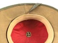 Afrikakorps, Tropenhelm für Angehörige des Heeres. Getragenes Stück, Kopfgrösse 56, Hersteller " Clemes Wagner"