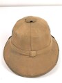 Afrikakorps, Tropenhelm für Angehörige des Heeres. Getragenes Stück, Kopfgrösse 56, Hersteller " Clemes Wagner"