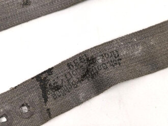 Heer, Paar Tragehilfen für die frühen Feldblusen der Wehrmacht, datiert 1939