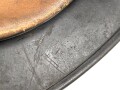 Stahlhelm für Angehörige der Luftwaffe. Modell 1940. In allen Teilen original zusammengehöriges Stück, nicht gereinigt. Q64