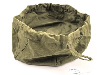 Faltbarer Wasserbehälter für Angehörige des Afrikakorps. Guter Zustand