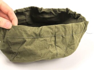 Faltbarer Wasserbehälter für Angehörige des Afrikakorps. Guter Zustand