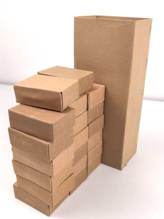 Pappkasten für 300 Schuss Munition 8x 57 ( für k98 ) . 20 Pappschachteln enthalten, alles zusammengehörig. OHNE Inhalt - Complete matching set for 300 k98 rounds, EMPTY BOXES