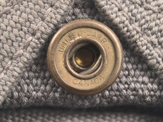 Canadian Air Force Revolver Ammunition Pouch. Very good condition, dated 1943