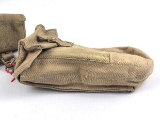 British 1943 dated pattern 1937  basic ammo pouch, unused, pair