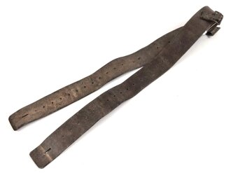 British, early WWII leather combat belt. Incomplete, uncleaned