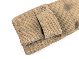 British 1922 dated bayonet frog, good condition