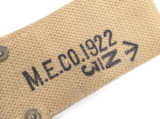 British 1922 dated bayonet frog, good condition