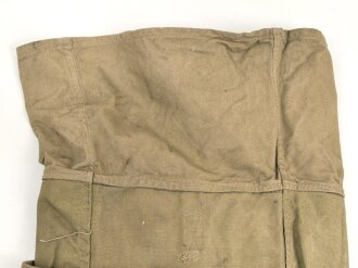 British Manpack Signal Carrier No. 3, dated 1944, very good condition