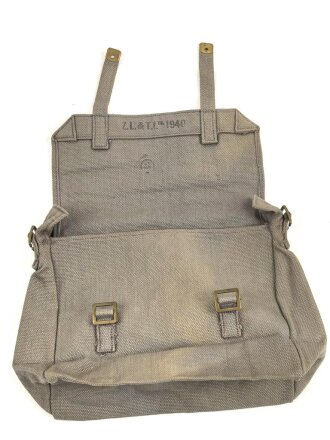 British Royal Air Force Pattern 1925 Haversack, dated 1940. very good condition