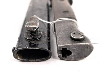 Seitengewehr Modell 84/98 für k98 der Wehrmacht. Nummerngleiches Stück von 42 fnj, Scheide überlackiert