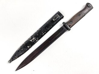 Seitengewehr M84/98 für K98 der Wehrmach, getragenes Stück, die Scheide überlackiert