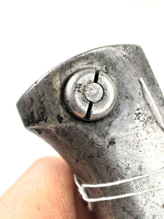 Seitengewehr M84/98 für K98 der Wehrmach, getragenes Stück, die Scheide überlackiert