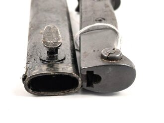 Seitengewehr M84/98 für K98 der Wehrmach, getragenes Stück, die Scheide überlackiert