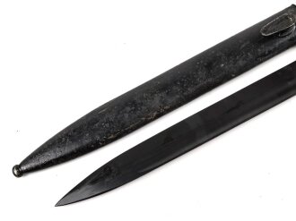 Seitengewehr M84/98 für K98 der Wehrmach, getragenes Stück, die Scheide überlackiert