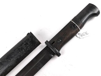 Seitengewehr M84/98 für K98 der Wehrmach, getragenes Stück, die Scheide überlackiert