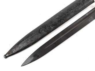 Seitengewehr M84/98 für K98 der Wehrmach, getragenes Stück, die Scheide überlackiert