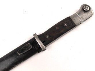 Seitengewehr M84/98 für K98 der Wehrmach, getragenes Stück, die Scheide überlackiert