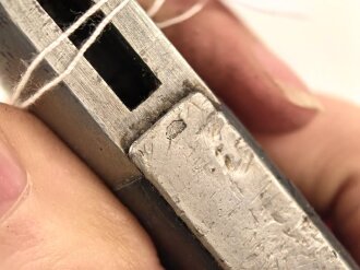 Seitengewehr M84/98 für K98 der Wehrmach, getragenes Stück, die Scheide überlackiert