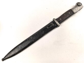 Seitengewehr M84/98 für K98 der Wehrmach, getragenes Stück, die Scheide überlackiert