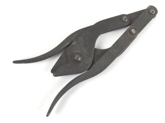 British 1943 dated wire cutter. Unused, with securing rope