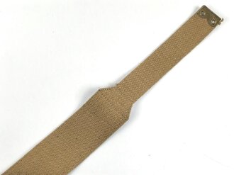 Canada, Pattern 37 Yoke to connect basic ammo pouches. Unused, dated 1941