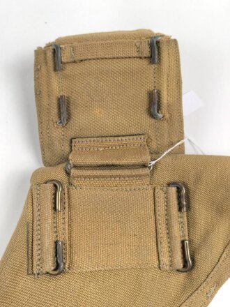 Canada, 1942 dated Enfield and Webley revolver holster with ammunition pouch