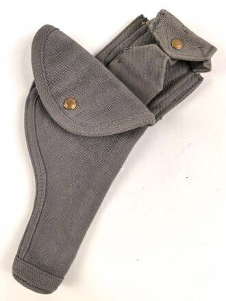 Canada Airforce , 1942 dated Enfield and Webley revolver holster with ammunition pouch