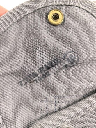 Canada Airforce , 1942 dated Enfield and Webley revolver holster with ammunition pouch