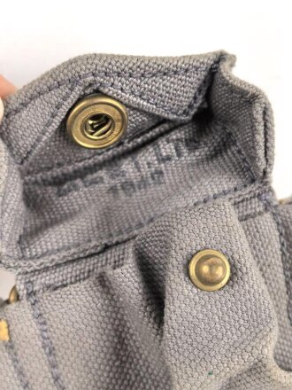 Canada Airforce , 1942 dated Enfield and Webley revolver holster with ammunition pouch