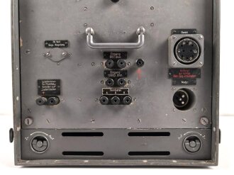Luftwaffe, Netztastgerät NTG 2 , LN 20044, zum Betrieb mit Richtfunkgerät Elster SEG2T. Ungereinigtes Stück, Funktion nicht geprüft