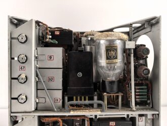 Luftwaffe, Netztastgerät NTG 2 , LN 20044, zum Betrieb mit Richtfunkgerät Elster SEG2T. Ungereinigtes Stück, Funktion nicht geprüft